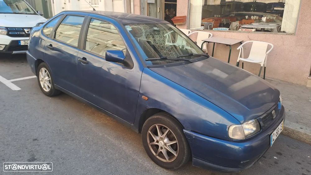 SEAT Cordoba - 4