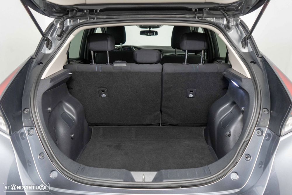 Nissan Leaf N-Connecta - 13