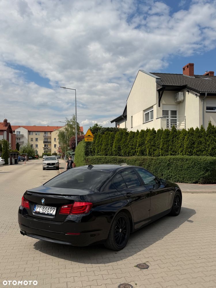 BMW Seria 5 ver-520d - 8