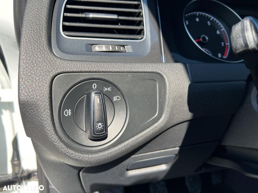 VOLKSWAGEN Golf 2020 — imagine 24