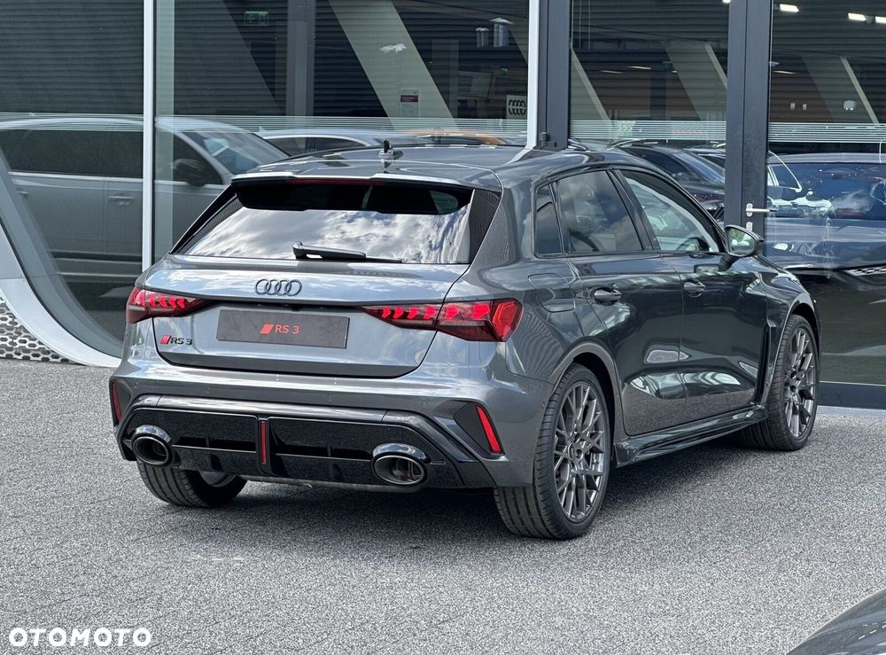Audi RS3 Sportback - 7