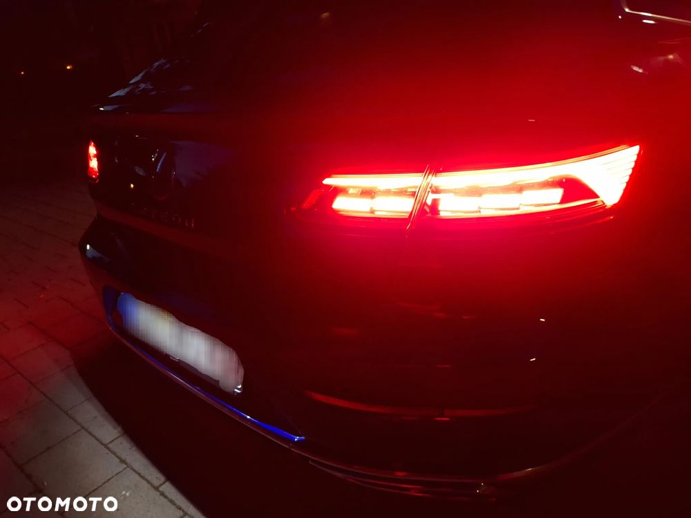 Volkswagen Arteon 2.0 TDI R-Line DSG - 21