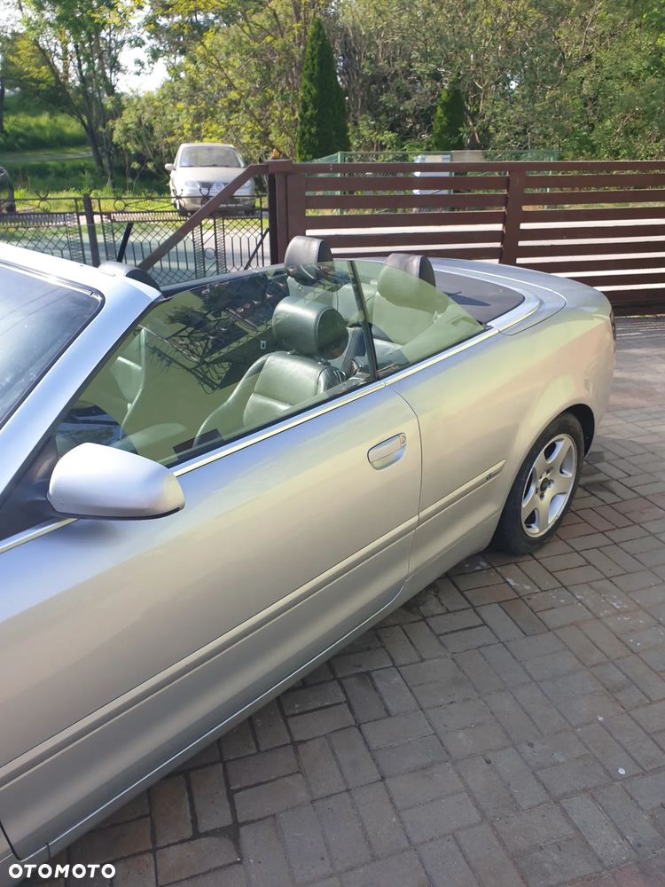 Audi A4 Cabrio 1.8T Multitronic - 4