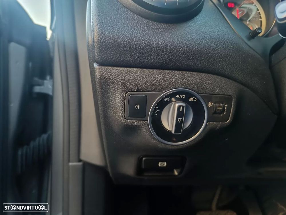 Mercedes-Benz CLA 200 CDI Aut. - 17