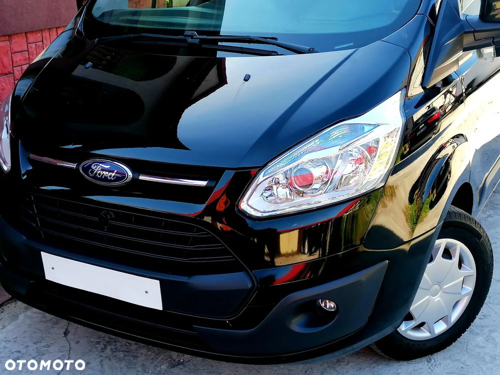 Ford custom - 24