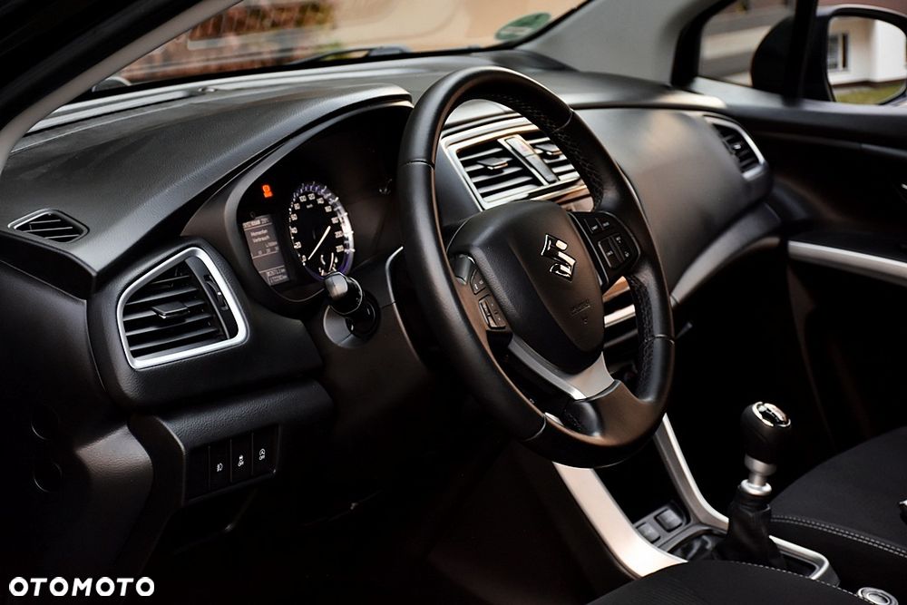 Suzuki SX4 S-Cross 1.4 Boosterjet Allgrip Comfort+ - 17