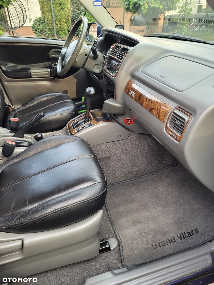 Suzuki Grand Vitara ver-2-5-v6 - 4