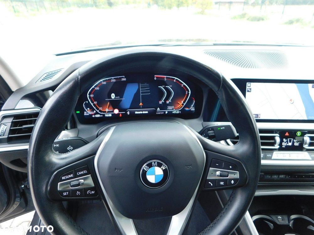 BMW Seria 3 - 17