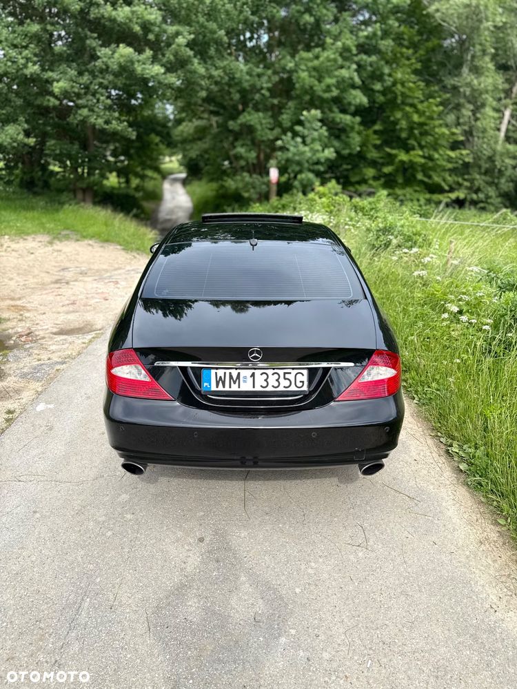 Mercedes-Benz CLS - 6