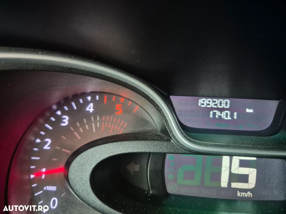 Renault Trafic L2H1 - 12