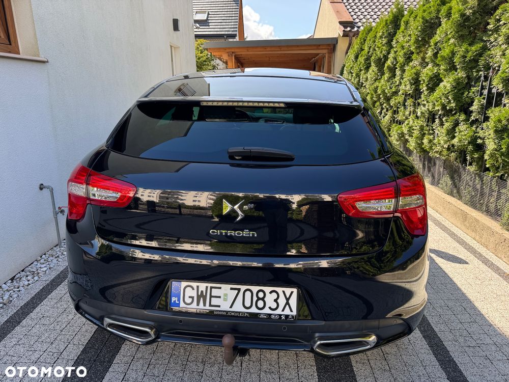 Citroën DS5 2.0 HDi Hybrid4 SoChic MCP - 4