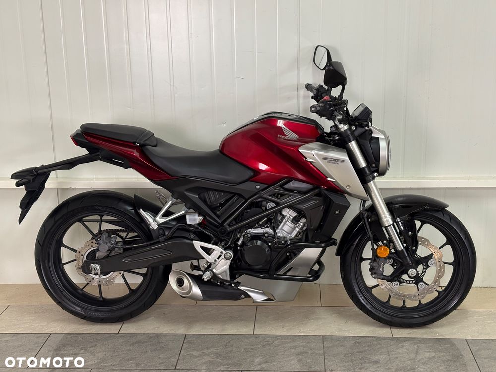 Honda CB - 3