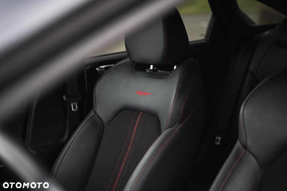 Kia ProCeed - 25