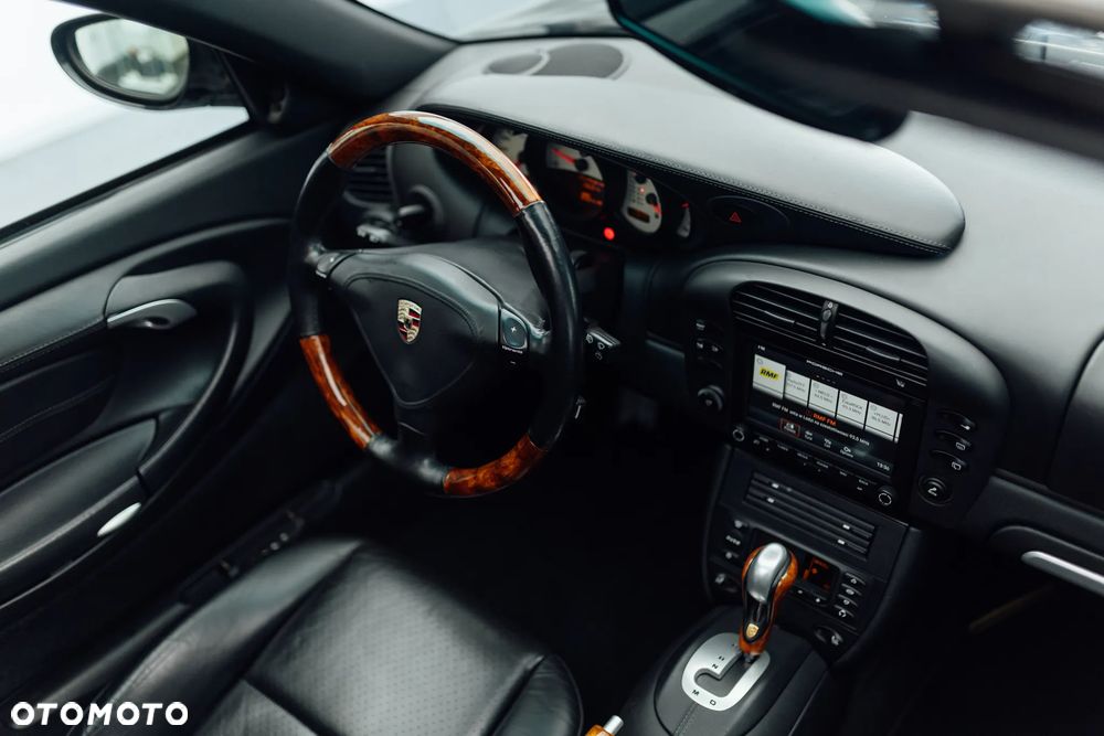Porsche 911 - 35