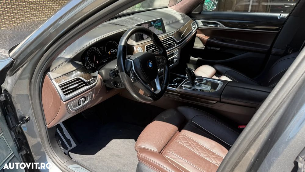 BMW Seria 7 750d xDrive - 8