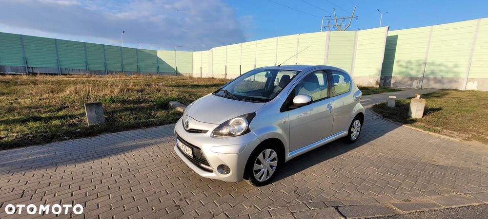 Toyota Aygo 1.0 VVT-i Sol EU5 - 3