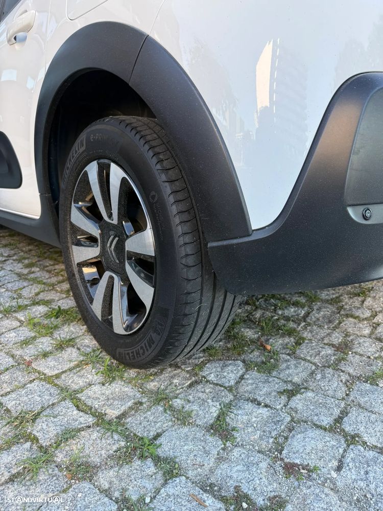 Citroën C3 1.2 PureTech C-Series - 17