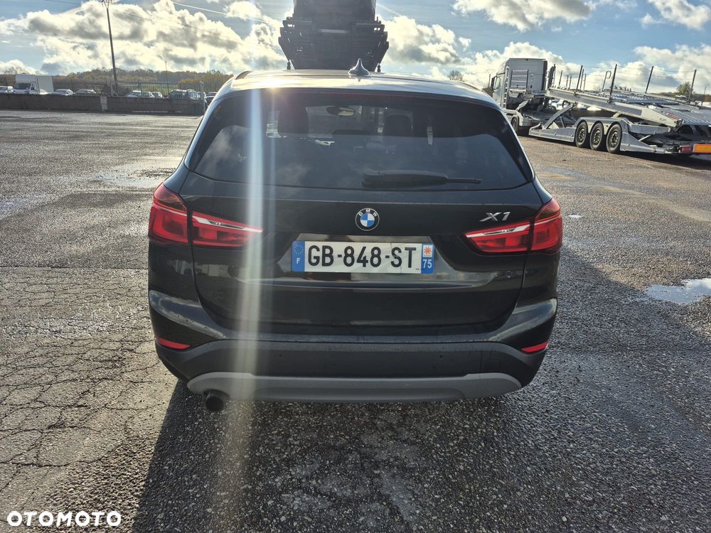 BMW X1 sDrive18i GPF Sport Line - 10