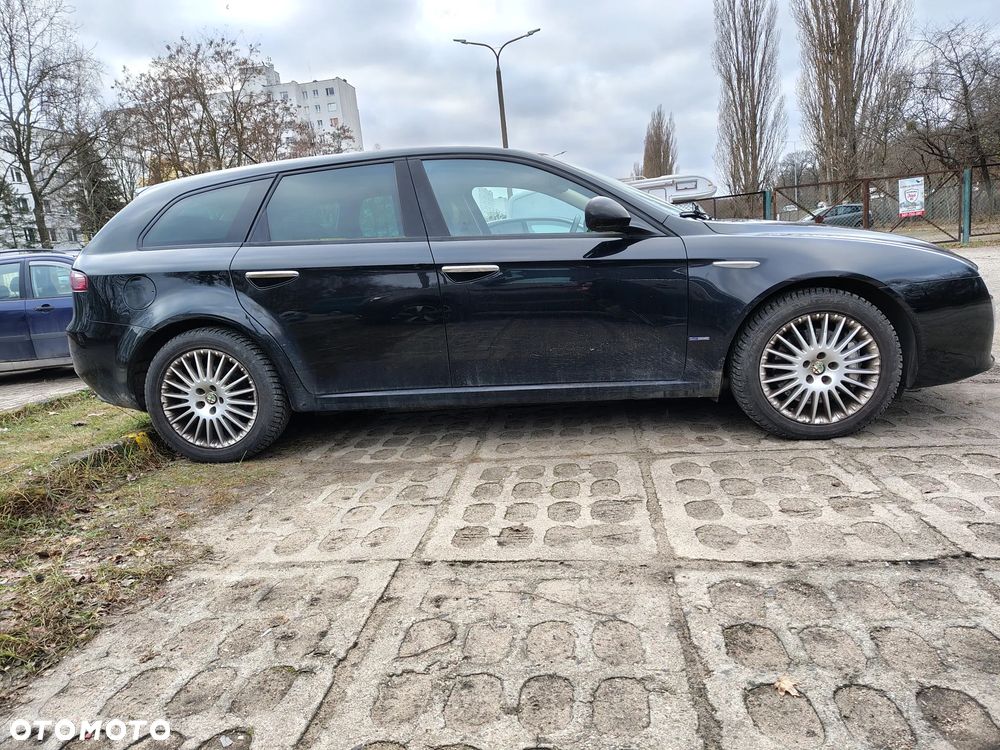 Alfa Romeo 159 3.2 JTS 24V Q4 Q-Tronic Distinctive - 6