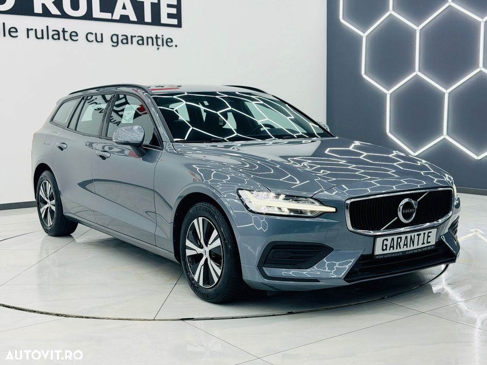Volvo V60 D3 Momentum Core - 2