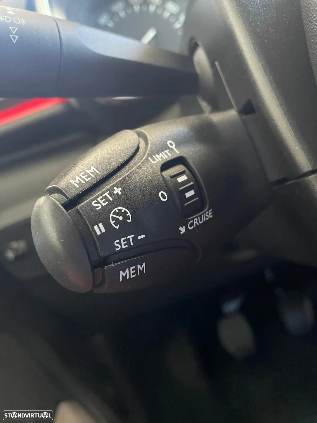 Citroën C3 1.2 PureTech Shine - 18