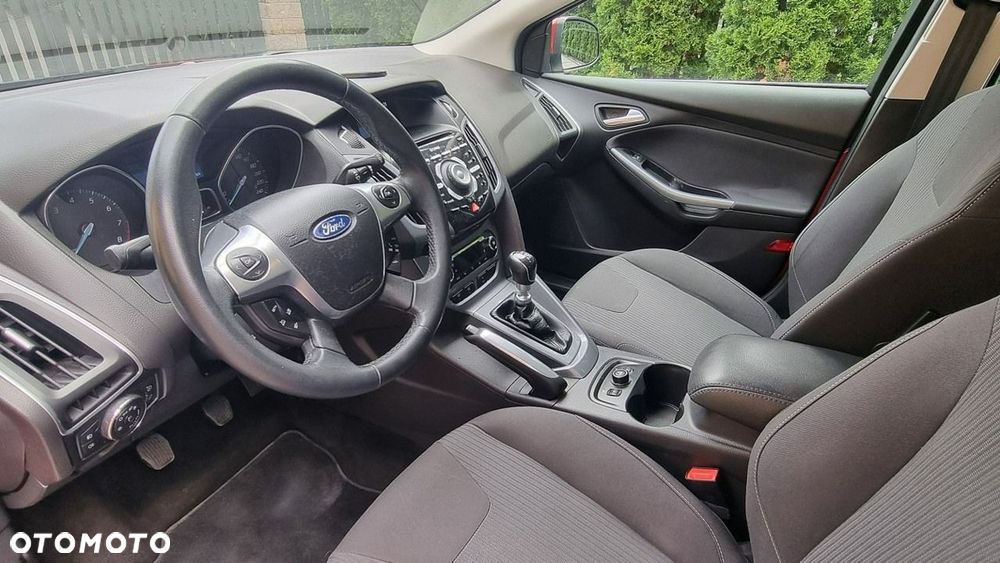 Ford Focus - 11