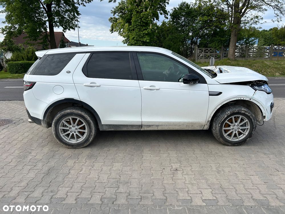 Land Rover Discovery Sport - 6
