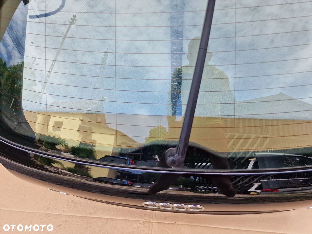 AUDI A3 8P 8P0 LIFT 03-12 3D KLAPA TYLNA TYLNIA TYŁ / KOLOR CZARNY METALIK / IDEALNA , NR AUKCJI KL5 - 5