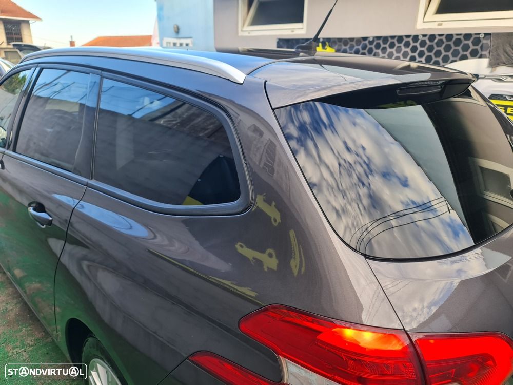 Peugeot 308 SW BlueHDi 120 EAT6 Stop & Start Allure - 5