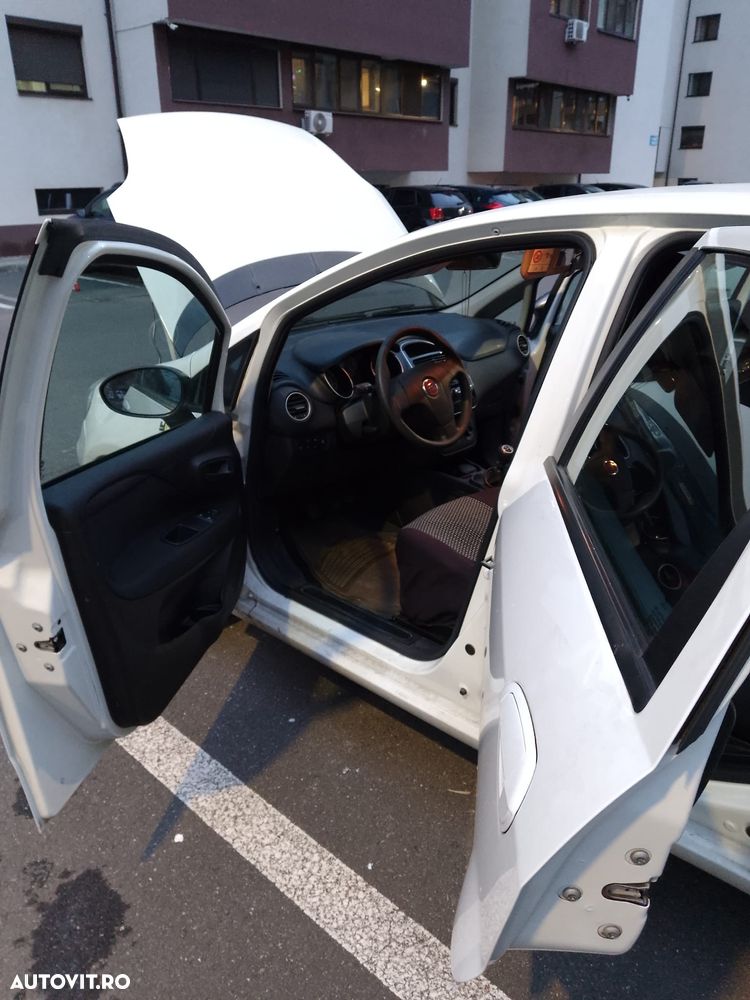 Fiat Punto 1.4 Pop - 2