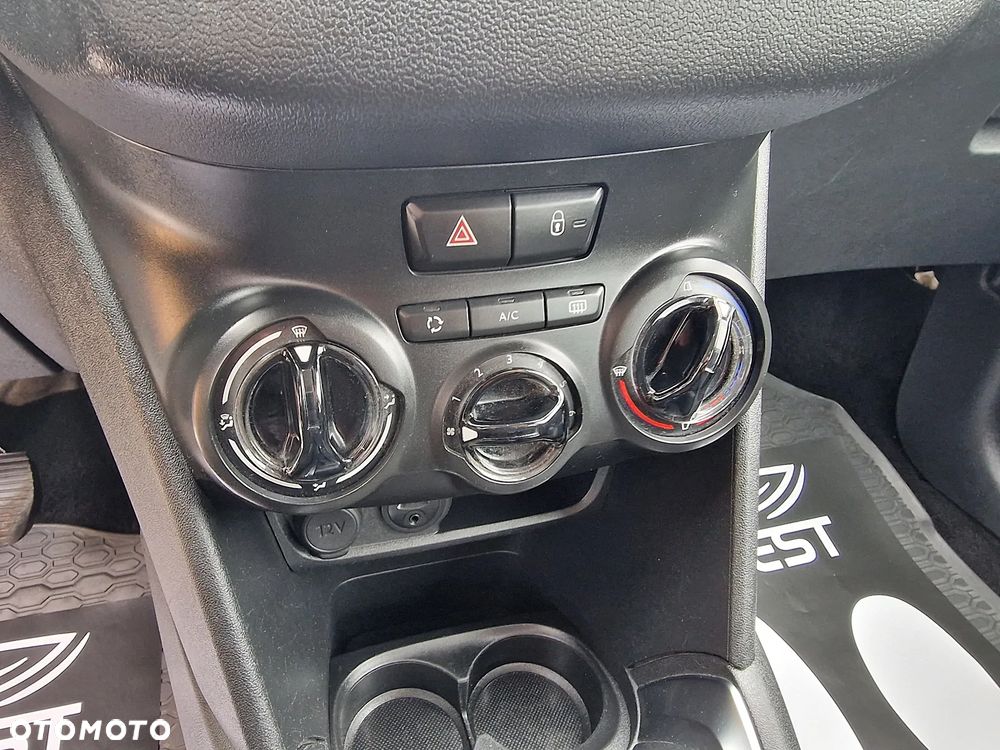Peugeot 208 HDi 68 Access - 17