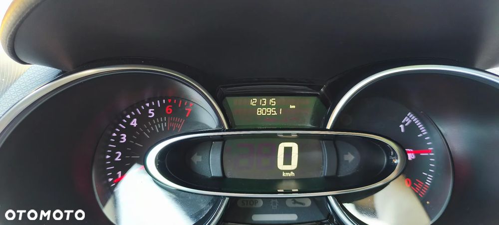Renault Clio 1.2 16V Limited - 6
