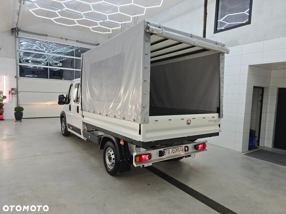Fiat DUCATO 19Tyś km DOKA MAXI 7-OSOBOWY + 855Kg Ładownośc NAJLEPSZY SINIK 2,3 IVECO 140KM SALON PL STAN JAK NOWY NOWY NOWY 19Tyś km SERWIS ASO FIAT DO OSTATNIEGO Km KOŁA16 Cali KLIMA ELEKTRYKA WZMOCNIONE ZAWIESZENIE - 9