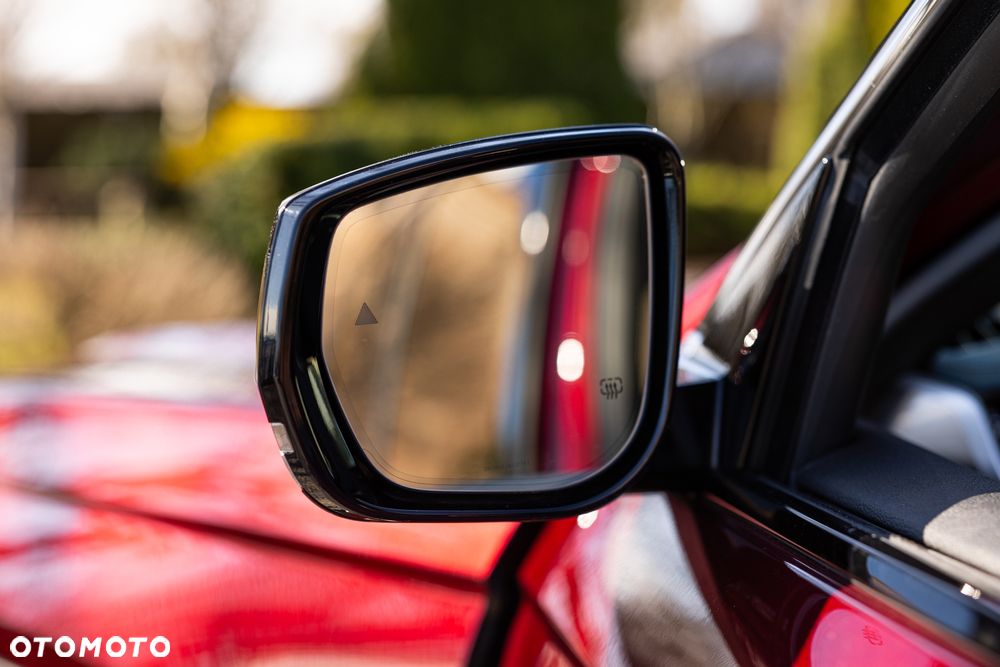 Jeep Grand Cherokee - 28