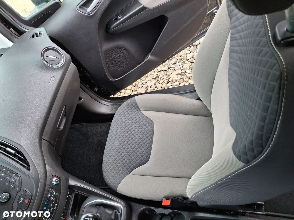 Ford Tourneo Courier 1.0 EcoBoost S&S Titanium - 16