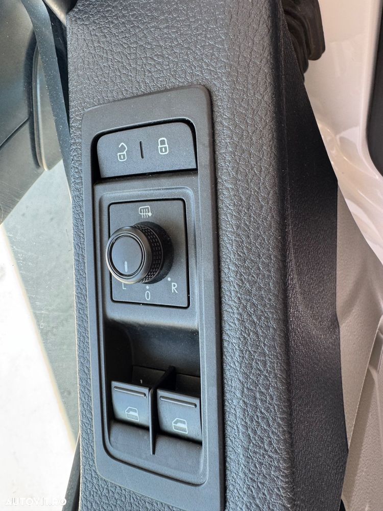 Volkswagen Transporter DSG Kurz Plus Comfortline - 16