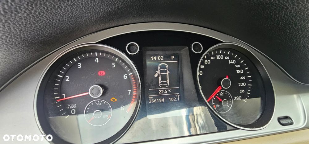 Volkswagen Passat CC 1.8 TSI DSG - 17
