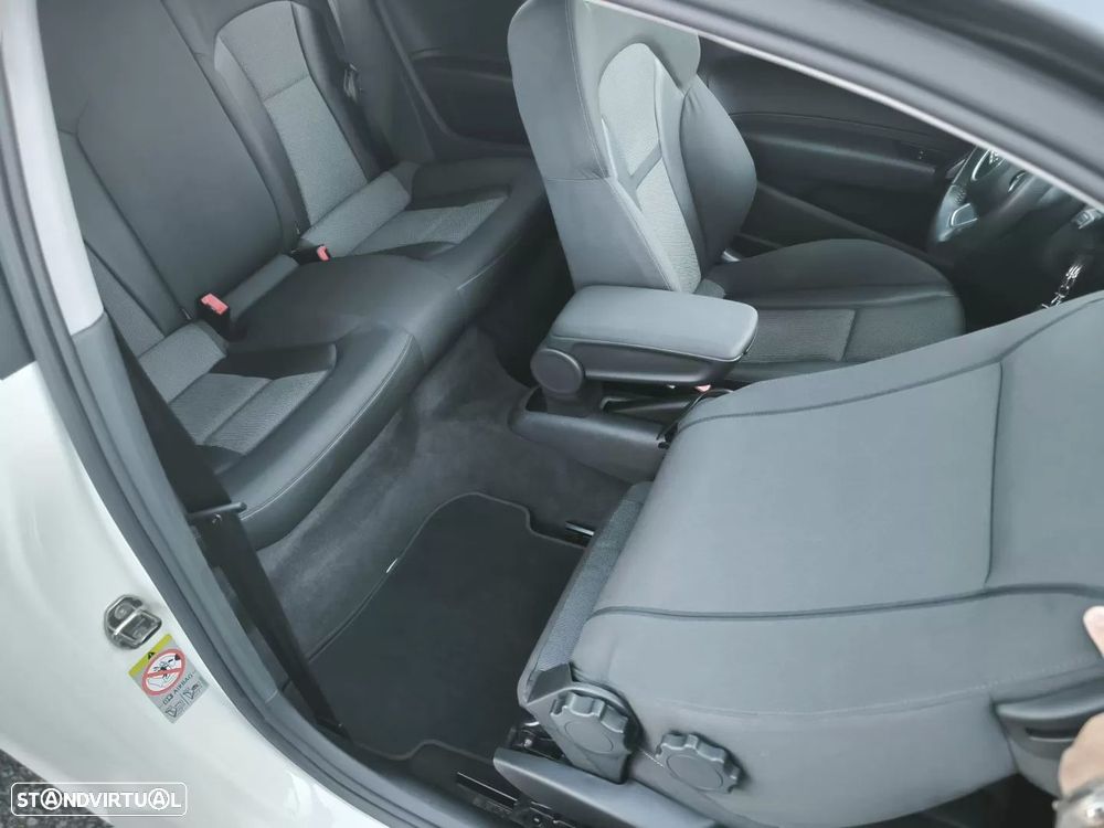 Audi A1 1.6 TDI Sport - 9