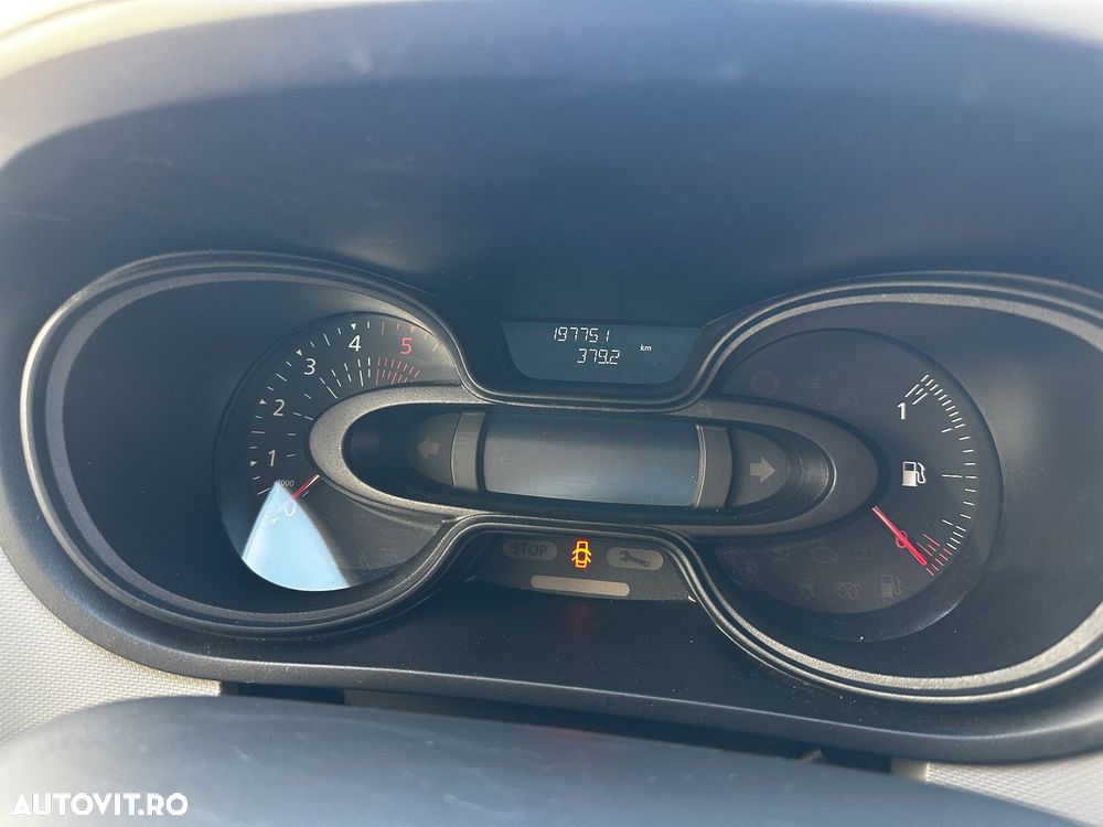 Renault Trafic - 29