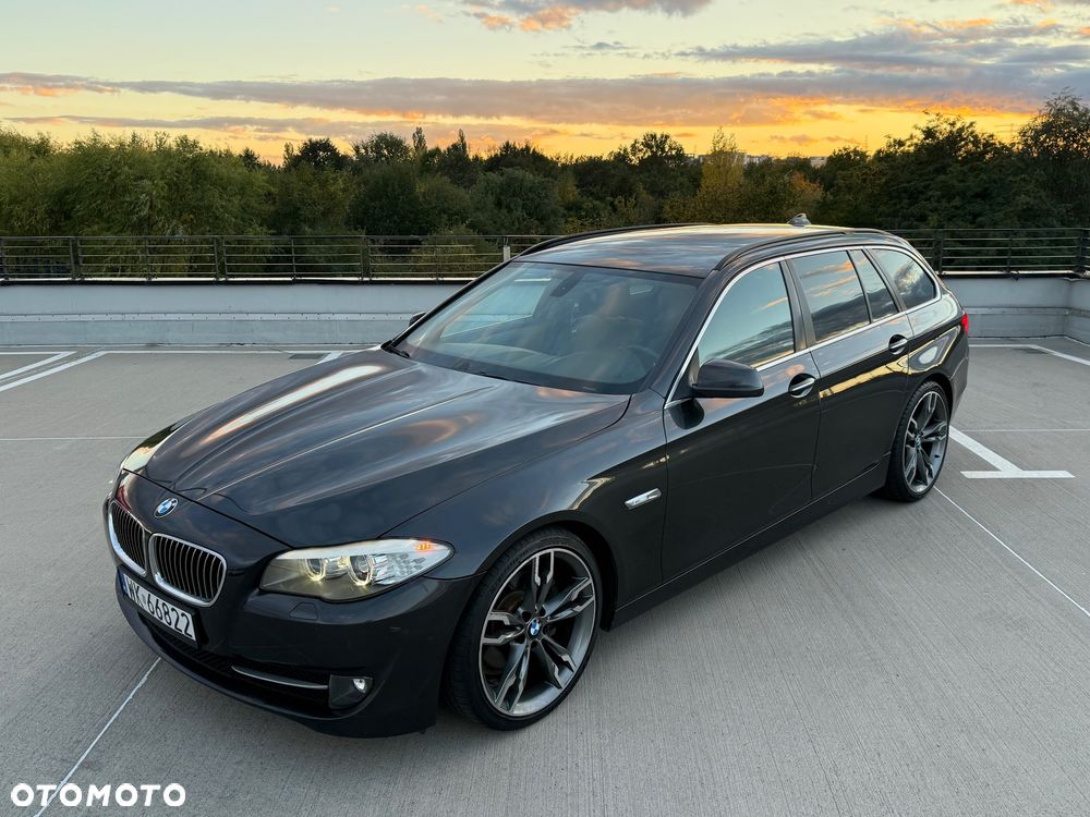 BMW Seria 5 2011