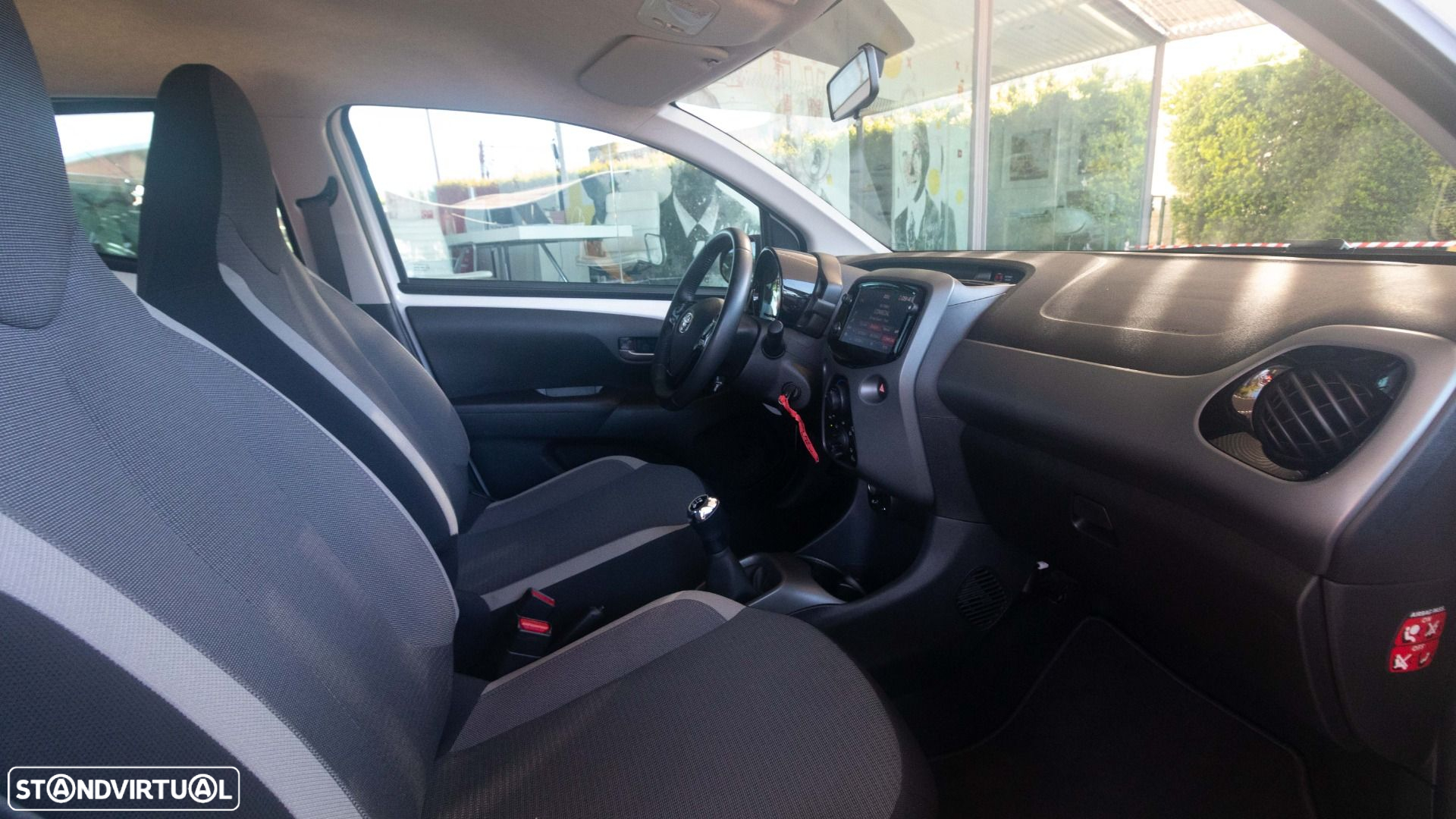 Toyota Aygo 1.0 X-Play+X-Touch - 10