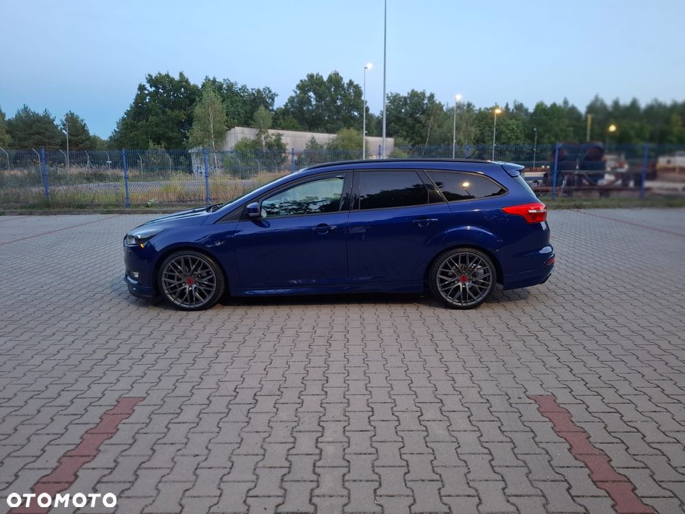 Ford Focus 1.5 EcoBoost STart-Stopp-System ST-LINE - 8