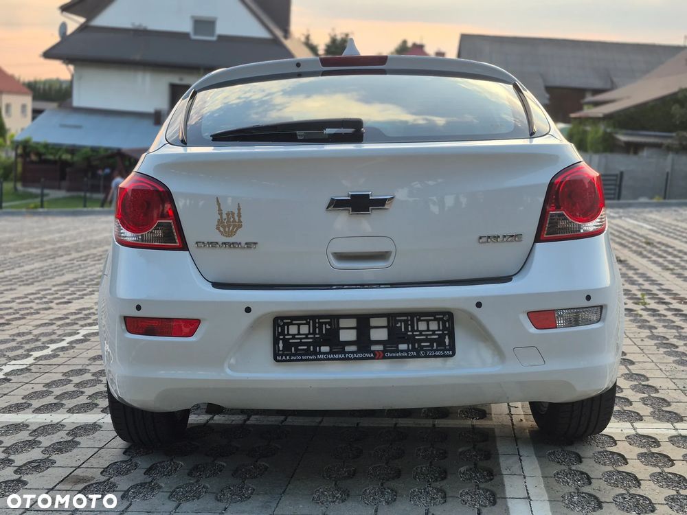 Chevrolet Cruze 1.8 LS+ - 6