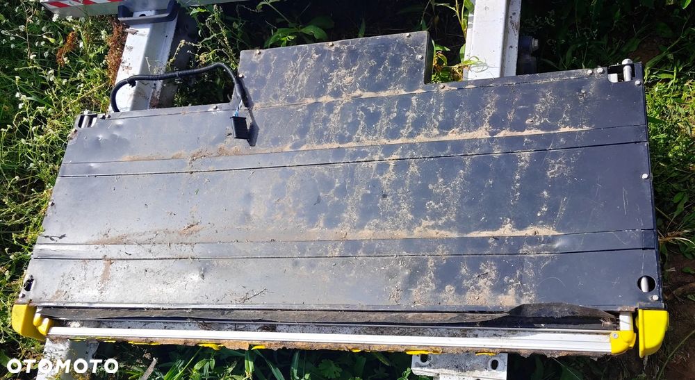 Stopień Elektrycznie Wysuwany Pod Drzwi Boczne Przesuwne Mercedes Sprinter 906 Volkswagen Crafter Oryginalny A9065201531 - 3