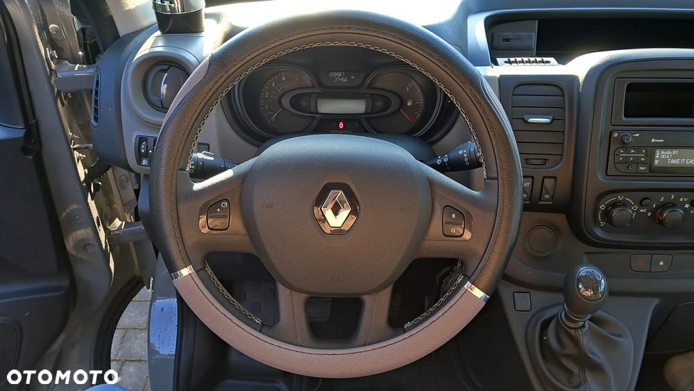 Renault Trafic 1.6 dCi - 8