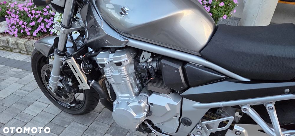 Suzuki Bandit - 16