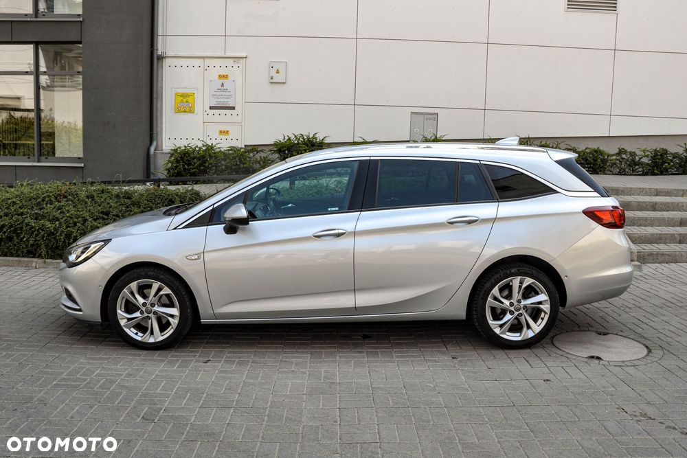 Opel Astra - 2