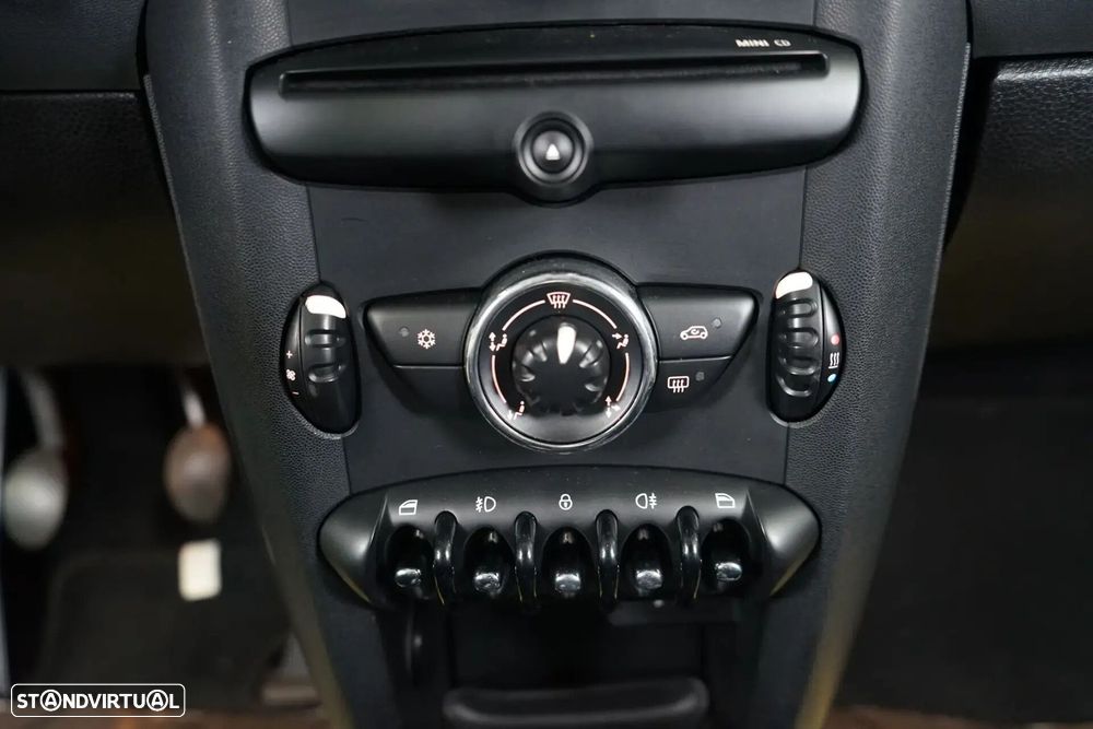 MINI 3 Portas - 17