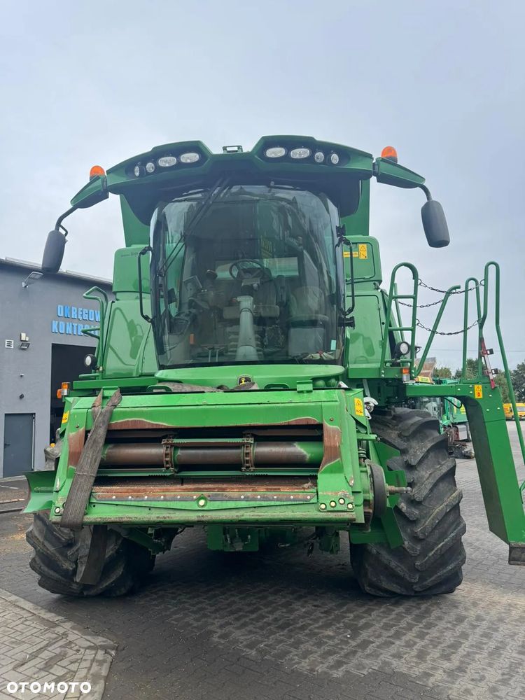 John Deere T670 - 4