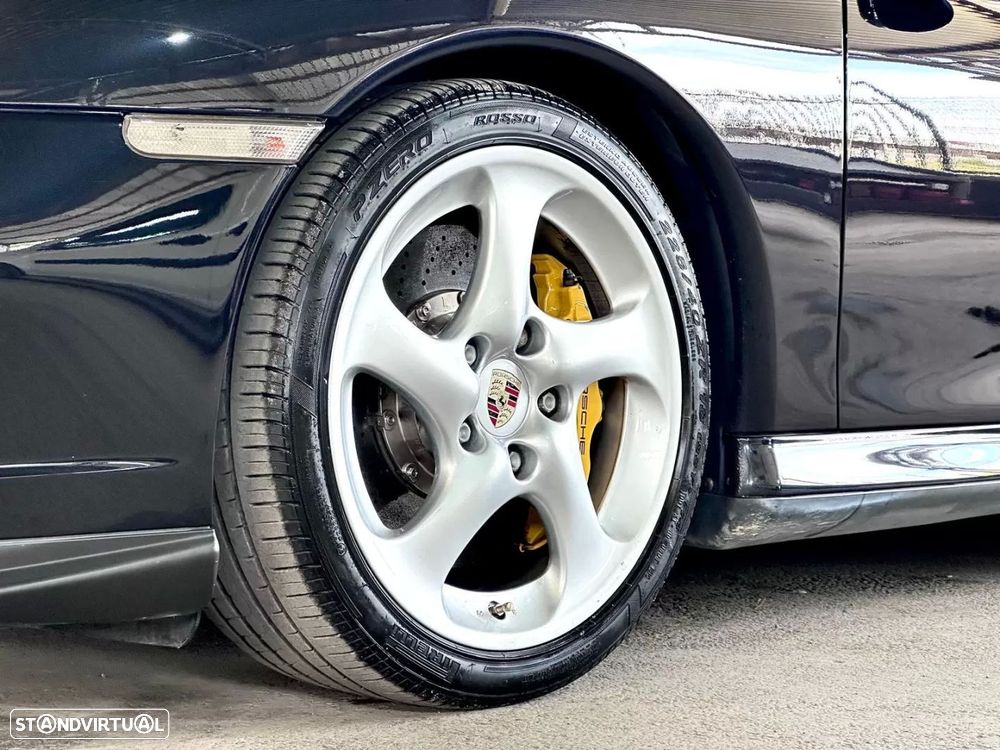 Porsche 911 (996) - 3
